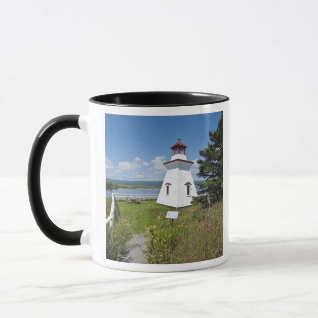 Taza Faro de Anderson Hallow en Riverside-Albert, (Izquierda)
