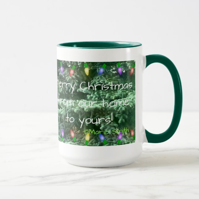 Taza ¡Felices Navidad de nuestro hogar el suyo! (Derecha)