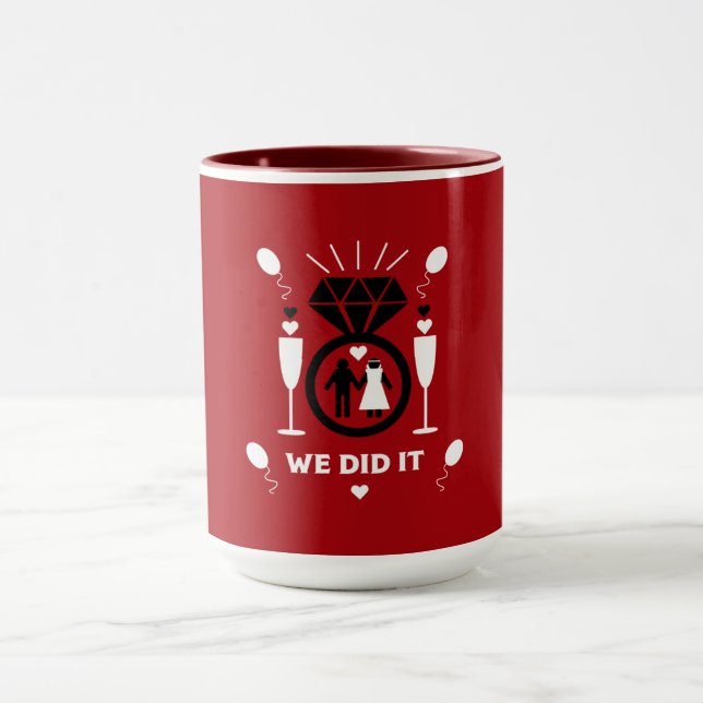 Taza Felicitaciones originales y divertidas por comprom (Centro)