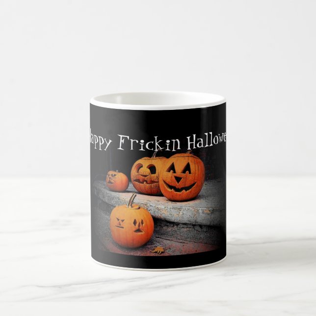 Taza feliz de Frickin Halloween (Centro)