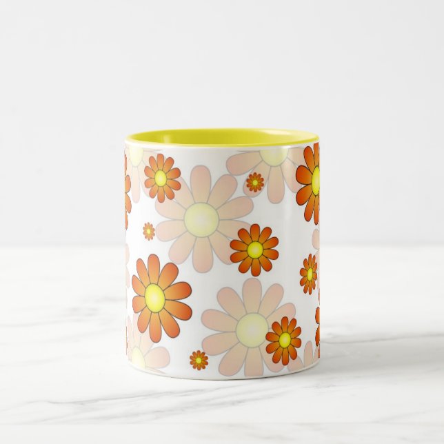 Taza feliz de la flor de la primavera (Centro)
