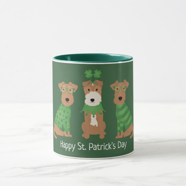 Taza Feliz Día de San Patrón Perros de la Fox Terrier (Centro)