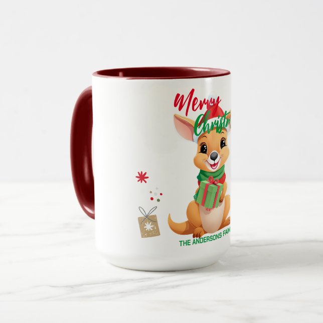 Taza Feliz Navidad Bebé Kangaroo Santa Scarf hol (Anverso izquierdo)