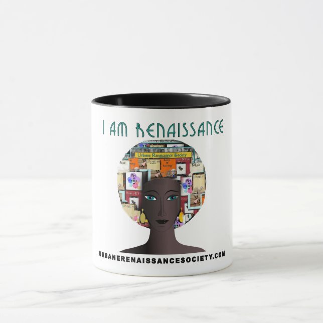 Taza femenina del café con leche del renacimiento (Centro)