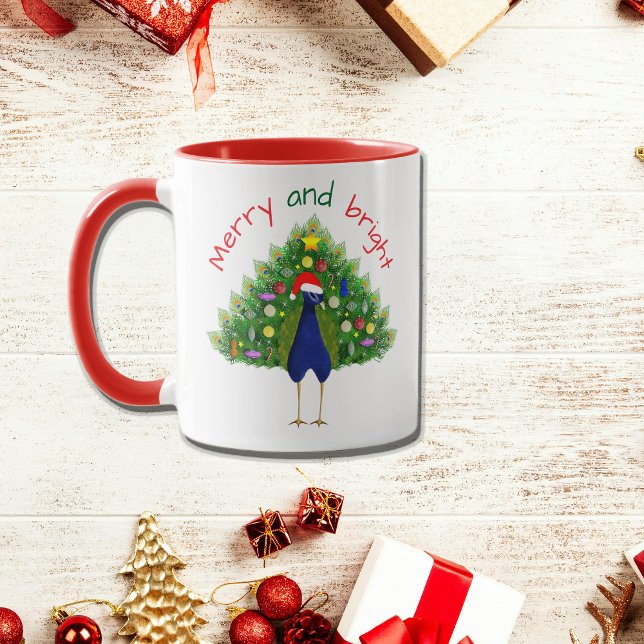 Taza Festive Merry and Bright Christmas Tree Peacock (Subido por el creador)