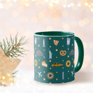 Taza Festive New York City Pattern Christmas Green
