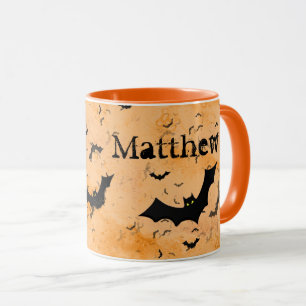 Taza Fiesta de murciélagos de Halloween, tu nombre en
