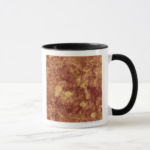 Taza Flor amarilla contra modelo del camuflaje de la