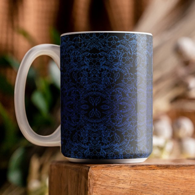 Taza flor botánica azul Gradiente decorativo negro (Subido por el creador)