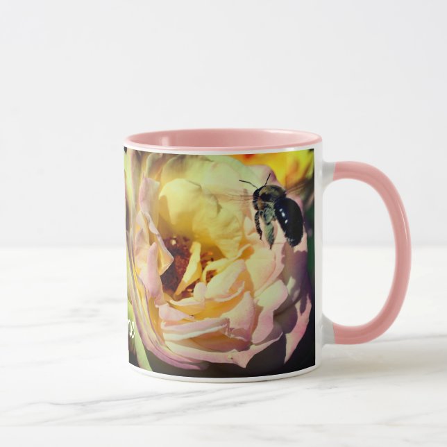 Taza Flor De Abeja Y Rosa Personalizada (Derecha)