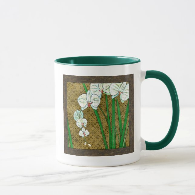 Taza Flores blancas y estrellas verdes en la frontera m (Derecha)