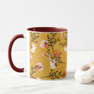 Taza flores de fondo amarillo