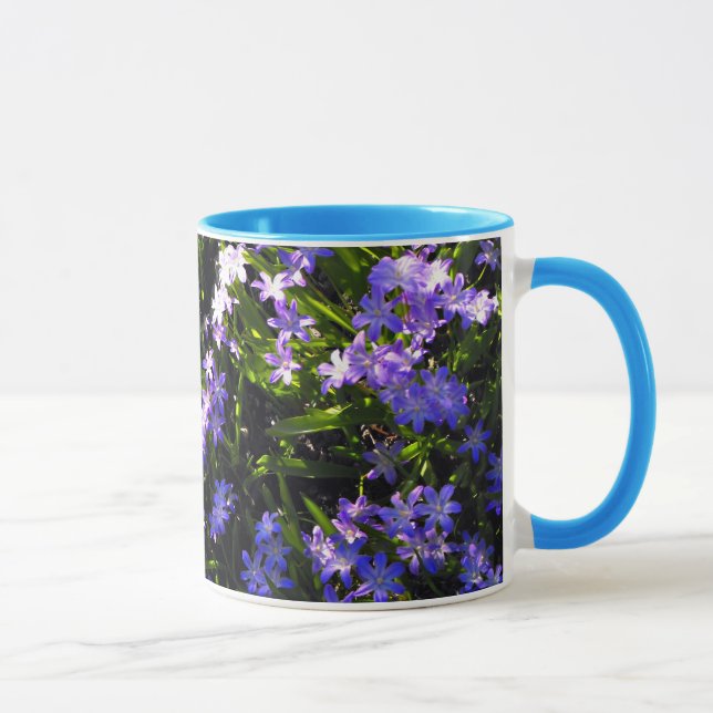 Taza Flores de primavera de zales azules (Derecha)