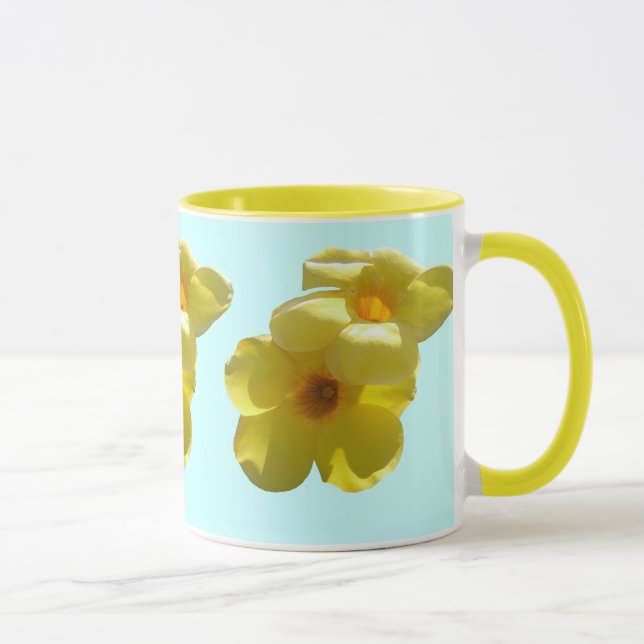 Taza Flores de trompeta doradas I (Derecha)