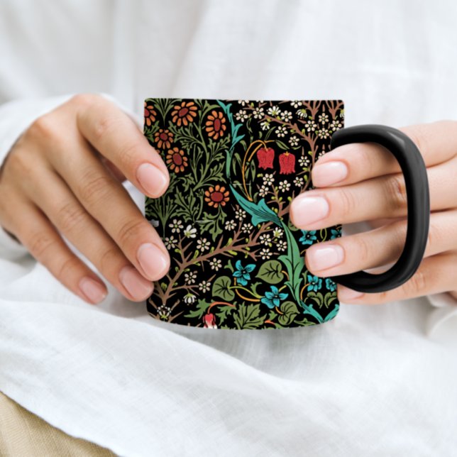 Taza Flores del prado de espinas negras William Morris (Subido por el creador)
