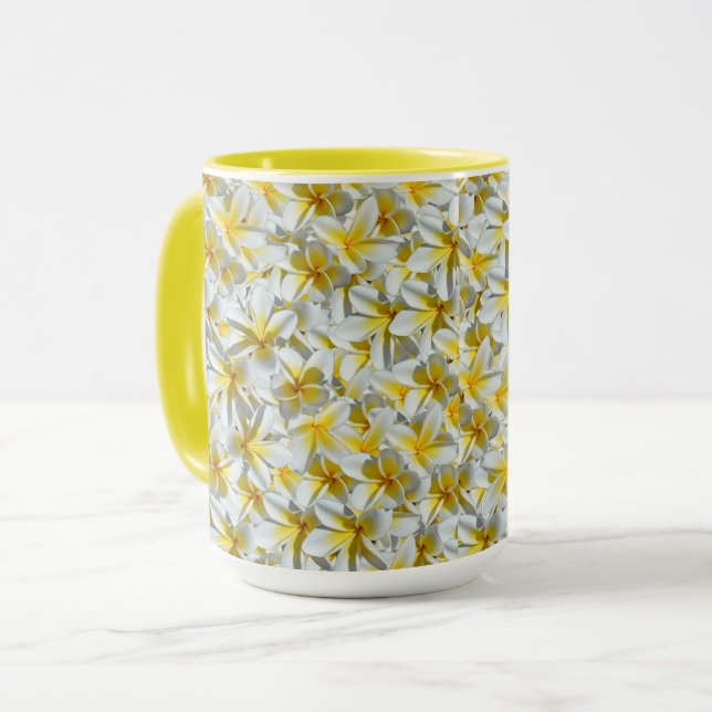 Taza Flores Frangipani Amarillas Y Blancas, (Anverso izquierdo)