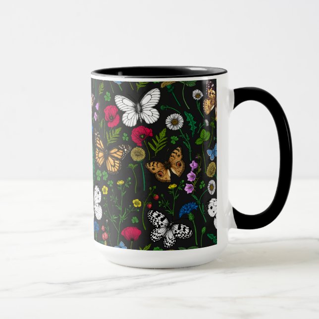 Taza Flores y mariposas silvestres en negro (Derecha)