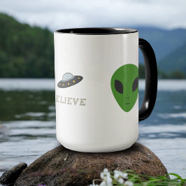 Taza Flying Saucer & Green Alien Mug