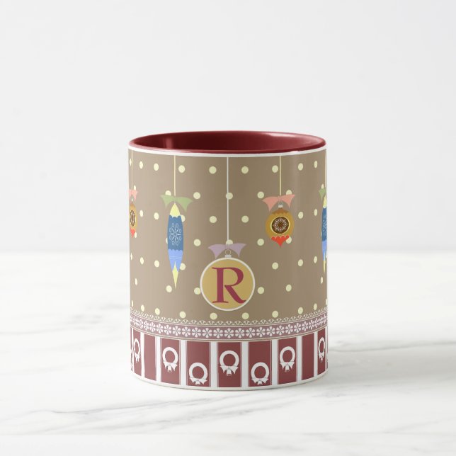 Taza Folklore Mug Monograma personalizado Xmas Baubles (Centro)