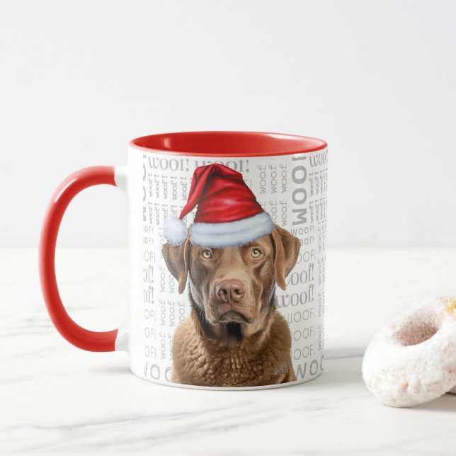 Taza Fondo de Chesapeake Bay Retriever Dog Santa Woof (Con donut)