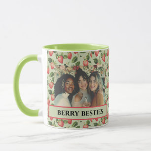 Taza Foto de Berry Besties Green y Red Friends