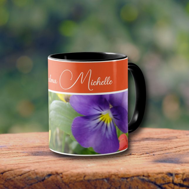 Taza Foto de las flores en verano (Summer colors of orange, yellow, purple, and green. A happy morning mug)