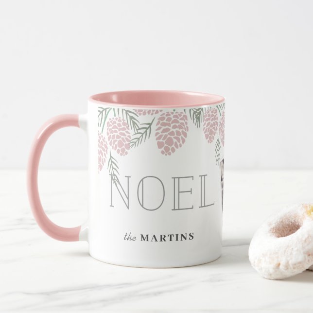 Taza Foto de Navidades blancos del cono rosado NOEL (Con donut)