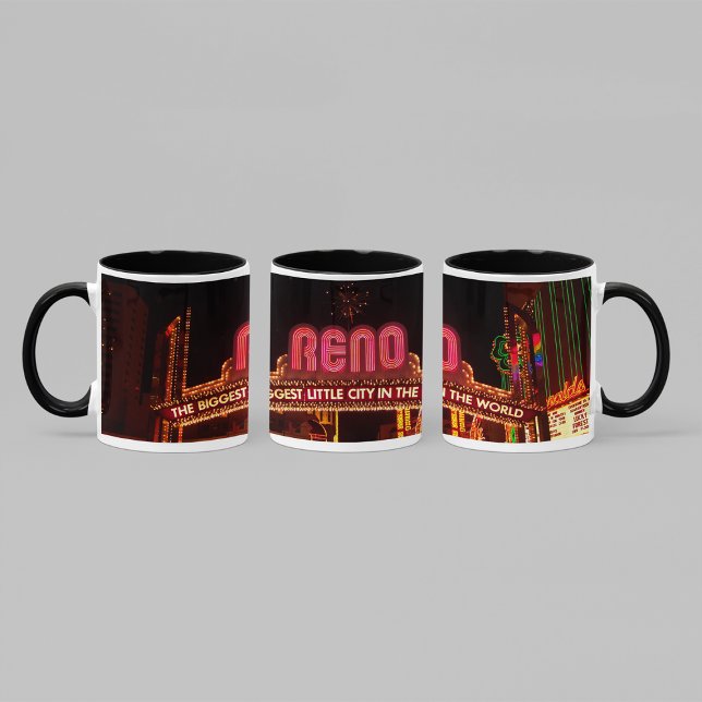 Taza Foto de Reno Arch Vintage Wraparound (Photo covers the entire print area... wraparound style image.)