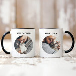 Taza Foto del Mascota del mejor gato del personalizado<br><div class="desc">¡Muestra algo de amor por el "mejor papá gato" con este divertido regalo de tazón de café personalizado! Nuestra taza cuenta con 2 fotos mascotas favoritas con texto negro moderno en la parte delantera y trasera que puedes personalizar. Cree su propia imagen simplemente agregando sus imágenes a las dos imágenes...</div>