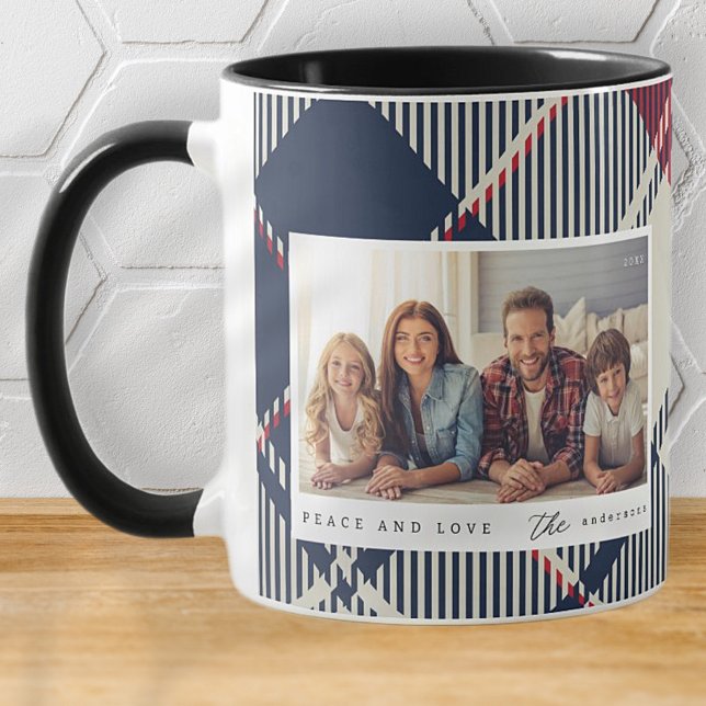 Taza Foto familiar de Navidades de Paz y Amor Moderno (Subido por el creador)