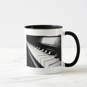 Taza Fotografía clásica de piano blanco y negro