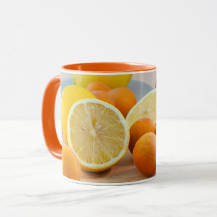 Taza Fotografía de alimentos de limones y albaricoques 