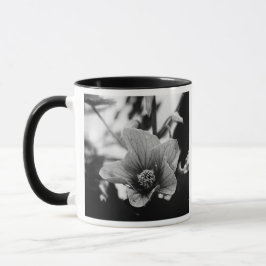 Taza Fotografía floral en blanco y negro