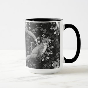 Taza Fox, bellflores y hiedra, monocromo, pared platead