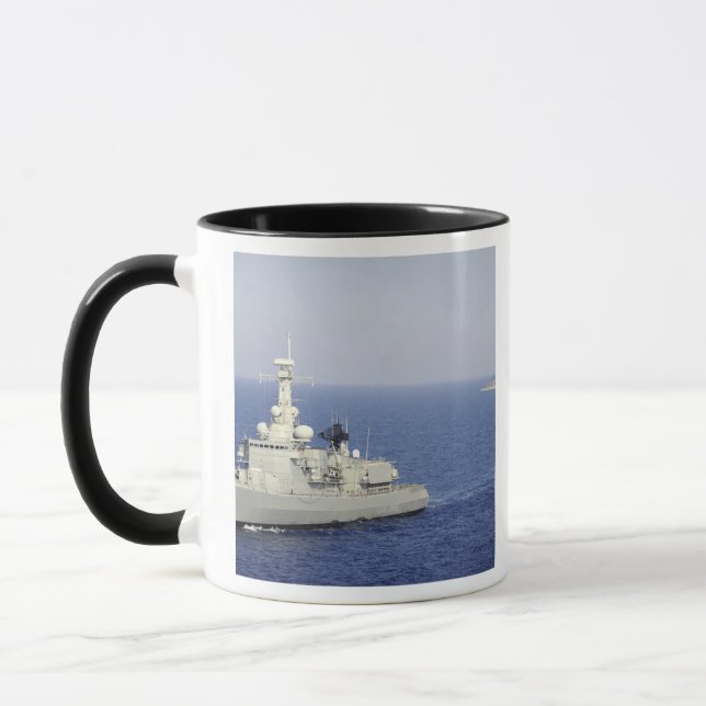 Taza Fragata de la marina portuguesa NRP Bartolomeu Dia (Izquierda)