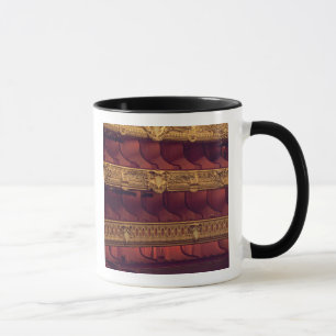 Taza Francia, París. Vista parcial de asientos de palco