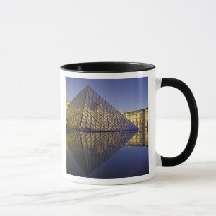 Taza FRANCIA, Reflexión de París, Pirámide. El Louvr