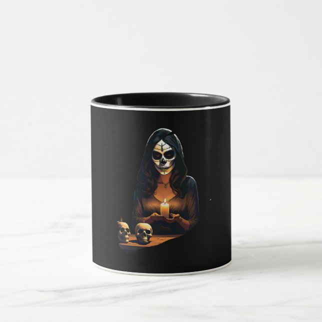 Taza Frau mit Schädelmasken geschmückt Halloween (Centro)