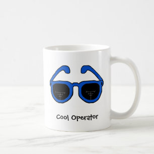Taza fresca del operador de equipo de