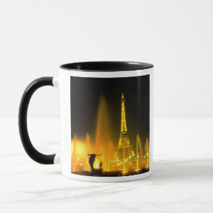 Taza Fuente en la mundialmente famosa Torre Eiffel Par