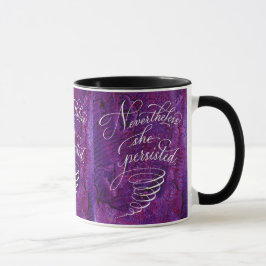 Taza fuerte de la mujer: Sin embargo ella