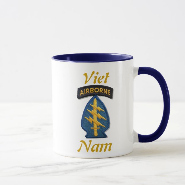 Taza fuerzas especiales boinas verdes parche de viet na (Derecha)