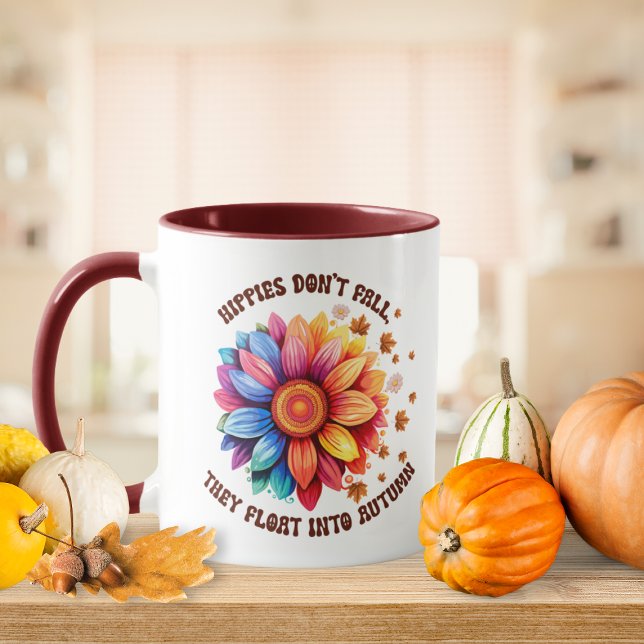 Taza Funny Hippies Cita El Otoño Del Girasol (Funny Sunflower Hippies Don't Fall They Float Into Autumn Mug)
