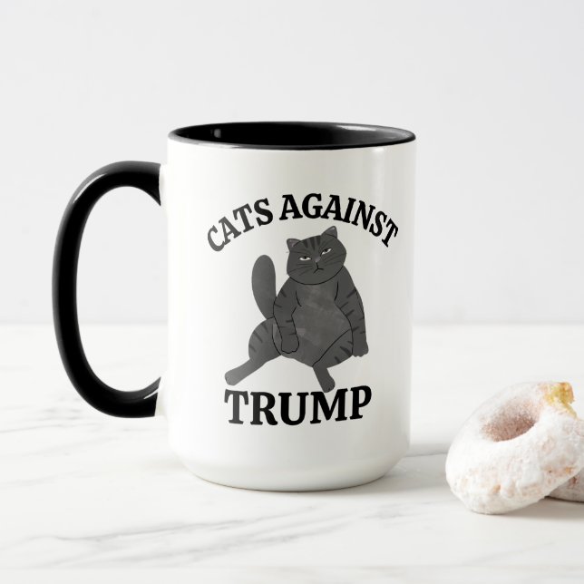 Taza Funny Political Cat Feminist Anti-Trump Coffee (Con donut)