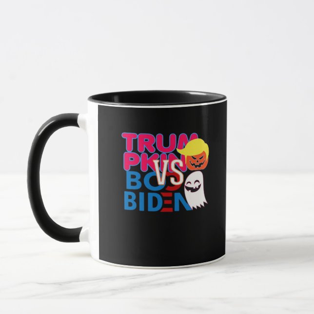 Taza Funny Trumpkin contra Boo Biden Clase de Diseño Ha (Izquierda)