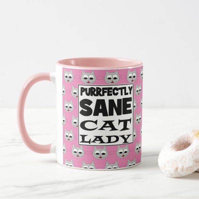 Taza GAMA DE GATO SANE Y PURA. Rosa humorístico (Con donut)