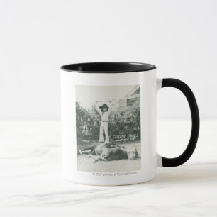 Taza Garlene Tindall que se coloca en un caballo del