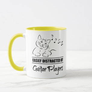 Taza Gato curioso distrado fácilmente por guitarristas