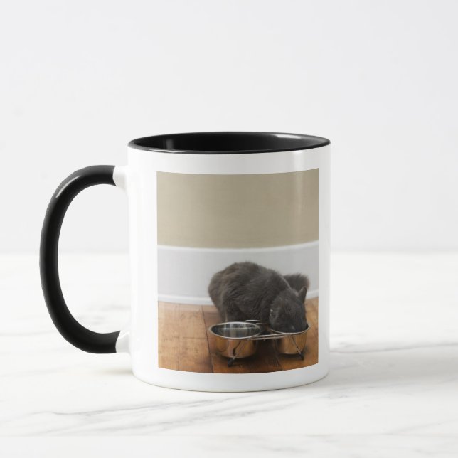 Taza Gato que come del cuenco (Izquierda)