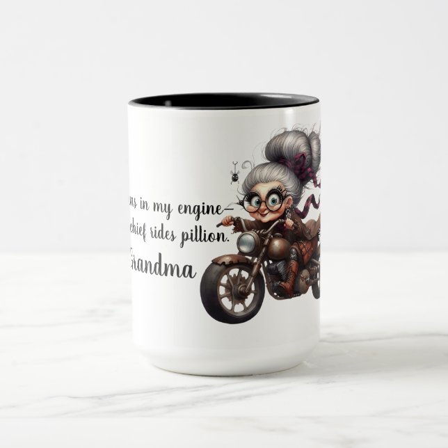 Taza Gears, Ghouls y Granny Glam (Centro)